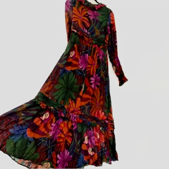 Farm Rio Birds and Flowers Multicolor Maxi Dress size Medium - Picture 4 of 7